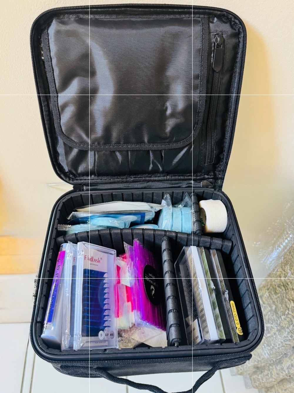 Professional Black Storage Case with Eyelash Supplies (New)